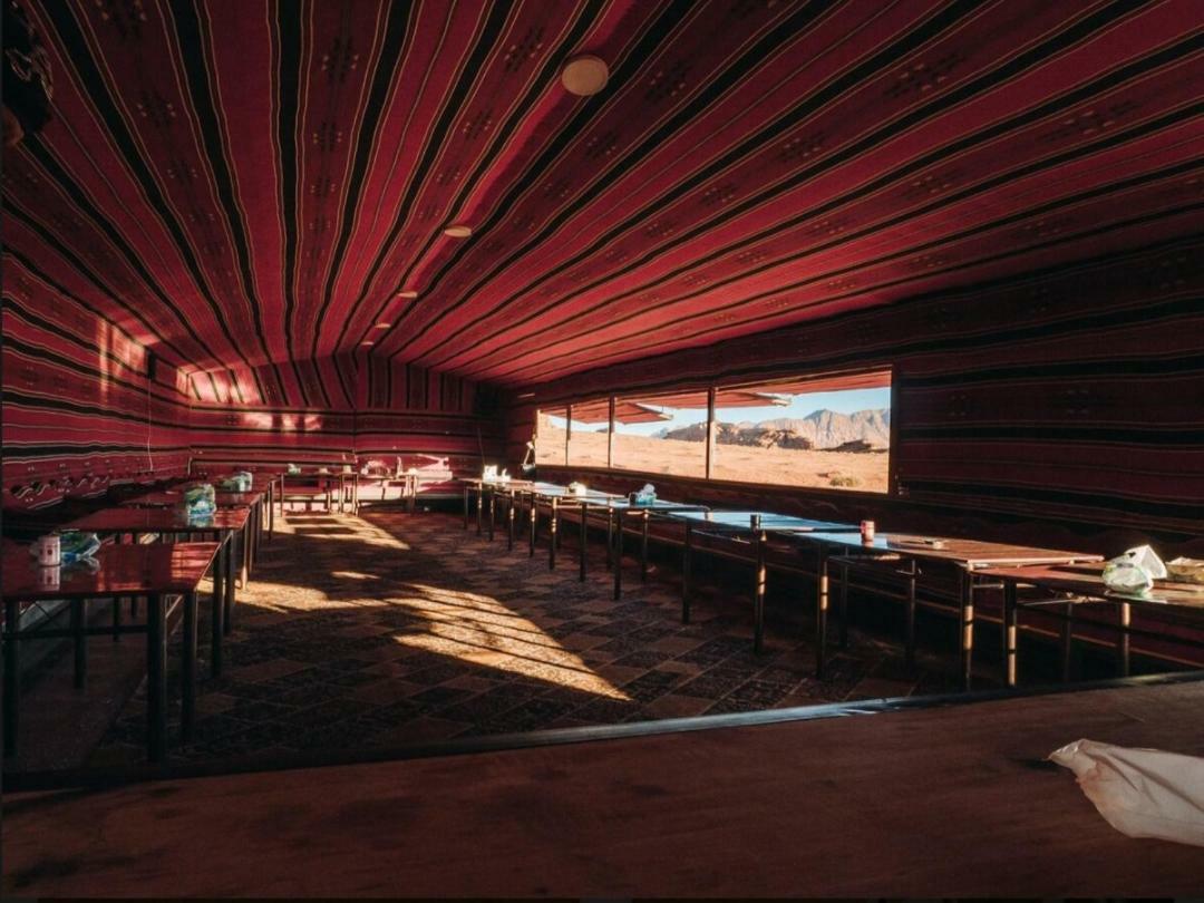 Wadi Rum Moon Camp Екстер'єр фото