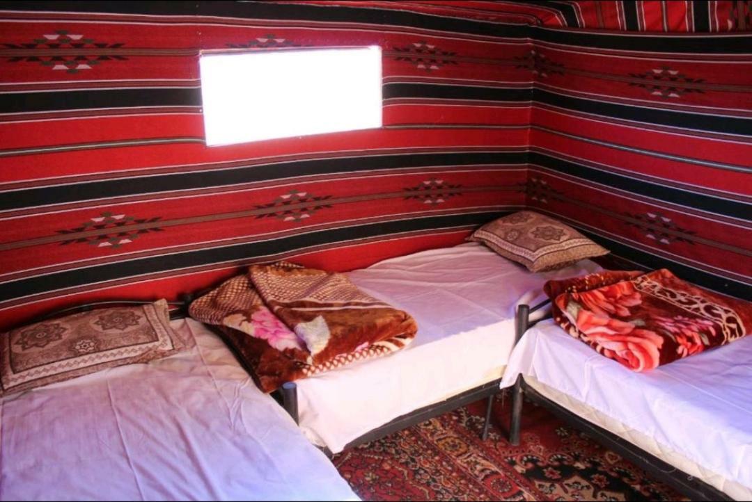 Wadi Rum Moon Camp Екстер'єр фото