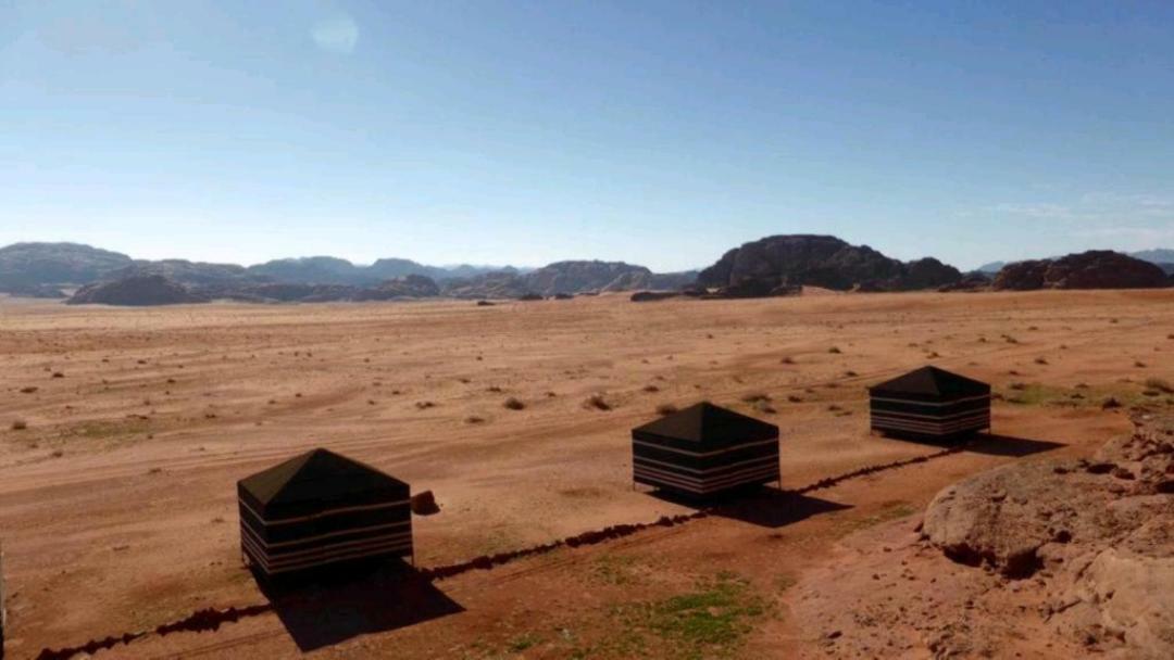 Wadi Rum Moon Camp Екстер'єр фото