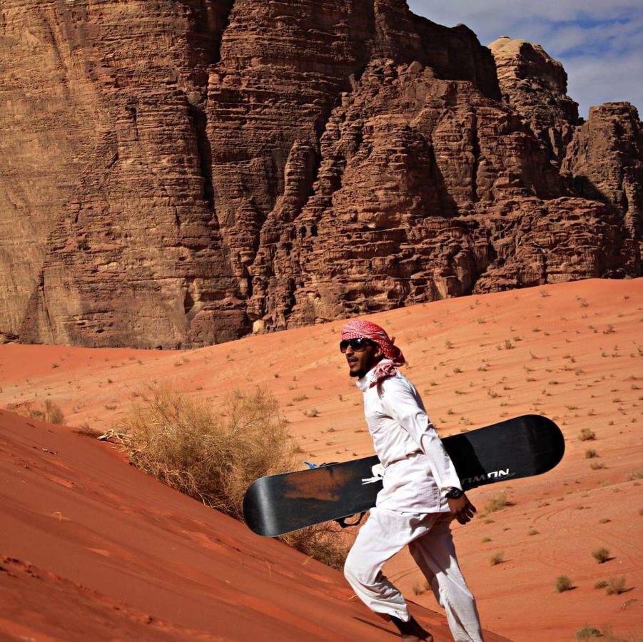 Wadi Rum Moon Camp Екстер'єр фото